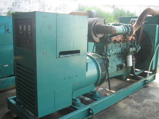 龙南出租发电机-发电机组购买指南都有哪些