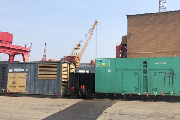 龙南发电机出租空气滤清器的清洁频率是多少？