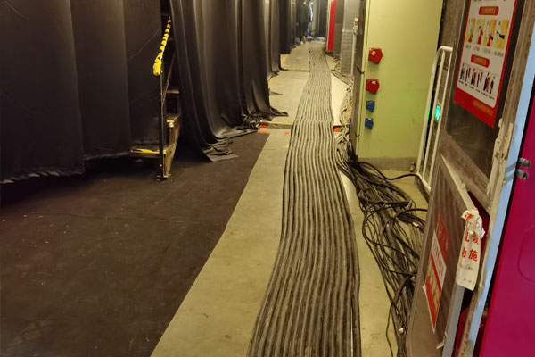 龙南柴油发电机组的输出电压可以调节到哪些范围？