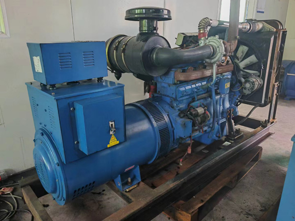 龙南100kW柴油发电机组使用多级机油有哪些优缺点？