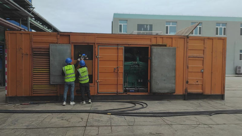 龙南如何检查柴油发电机组的机油油位？